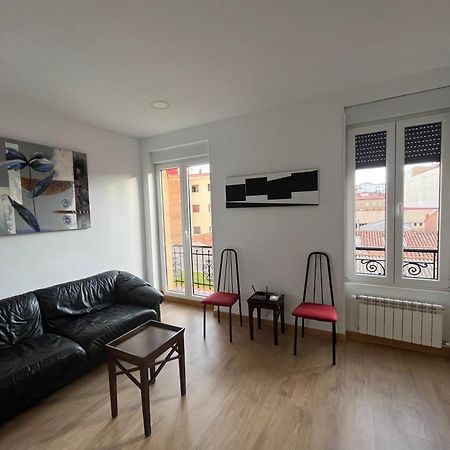 Alba Renueva 6 Apartment Леон Екстериор снимка